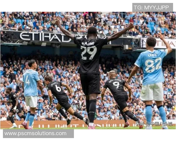 英超赛场惊现冷门巴萨3-0热刺引发全场轰动时刻