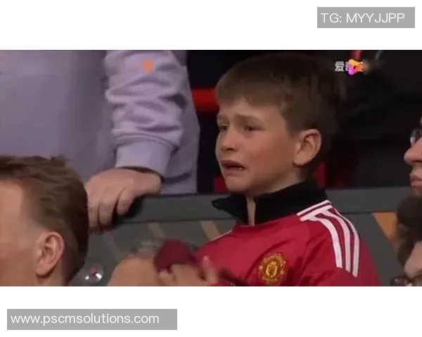 欧联杯精彩对决里昂绝杀曼联引发转会热议与球迷狂欢